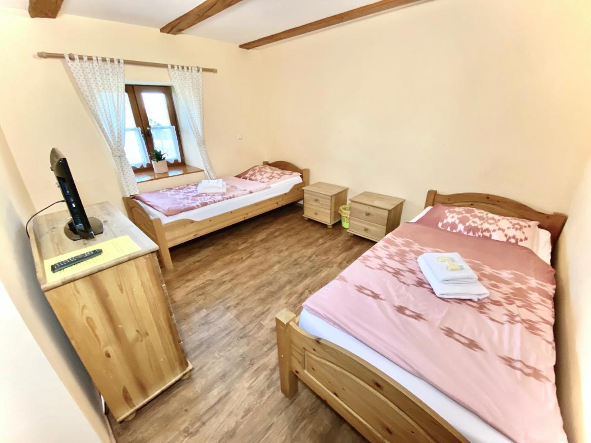 Pension Laurent Ranch Gottfrieding Ngoại thất bức ảnh
